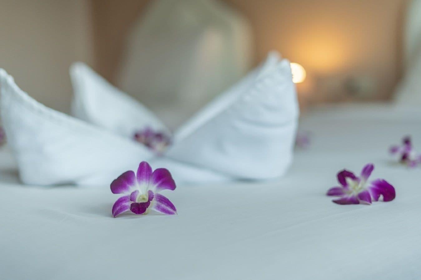 Bangla Star Hotel Phuket Esterno foto