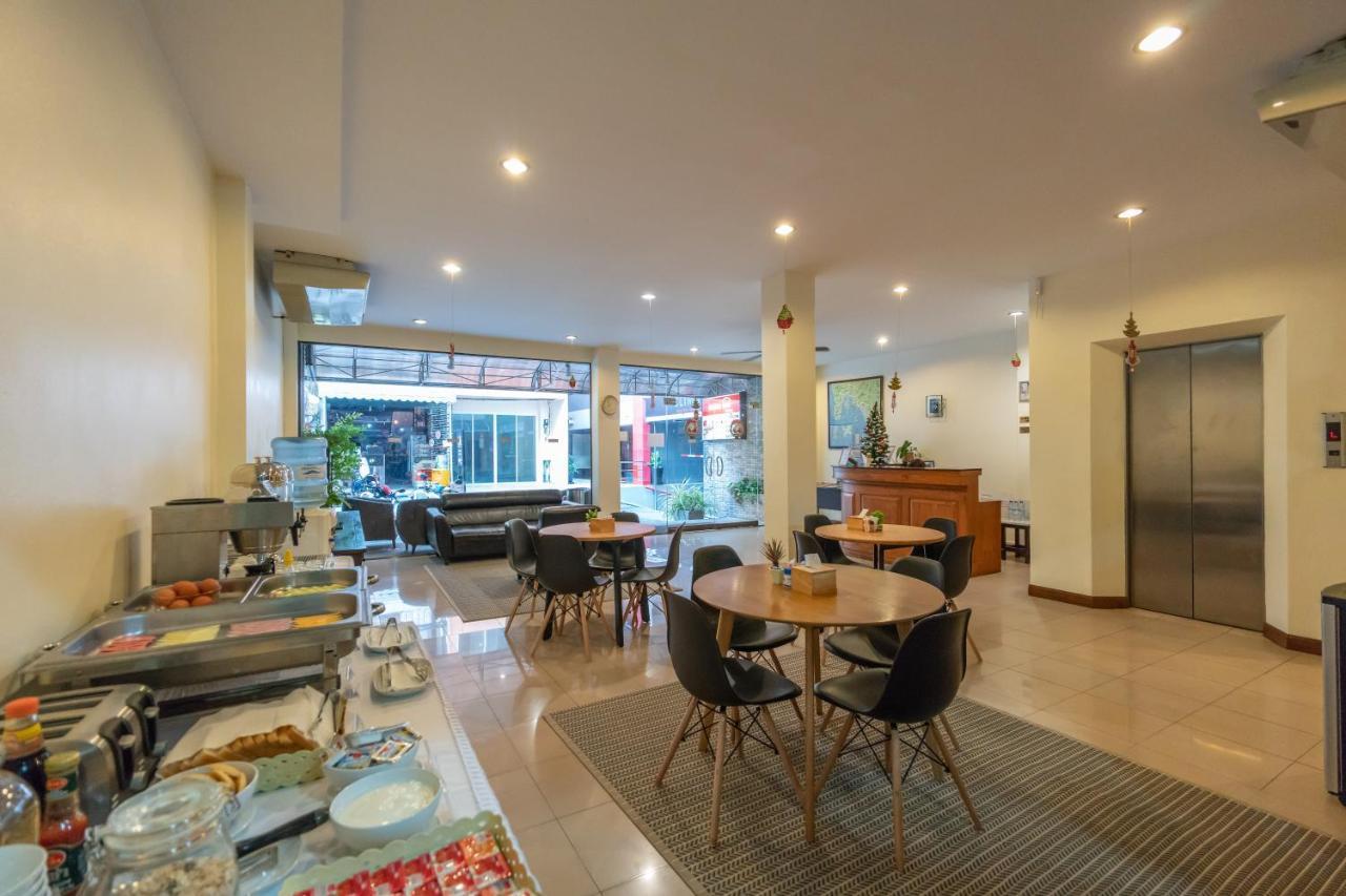 Bangla Star Hotel Phuket Esterno foto