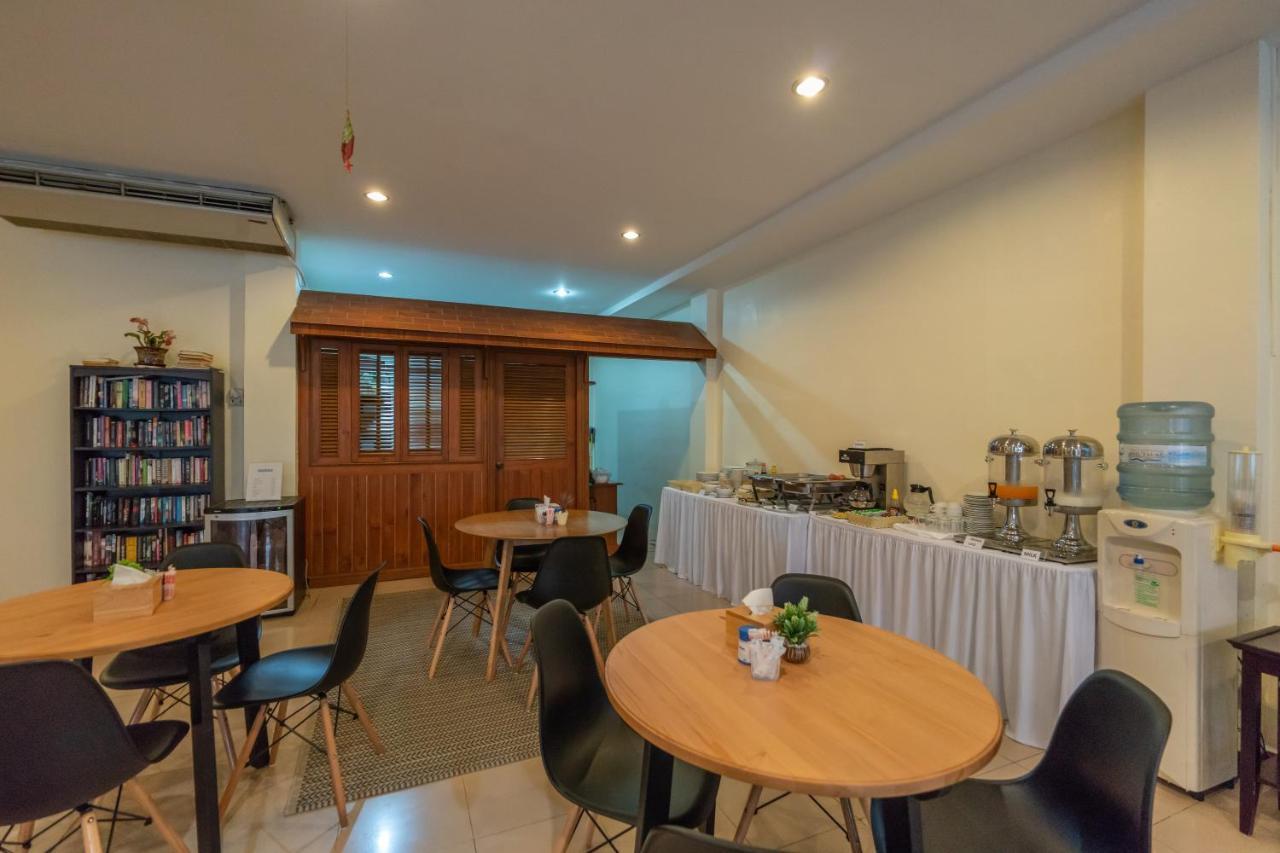 Bangla Star Hotel Phuket Esterno foto